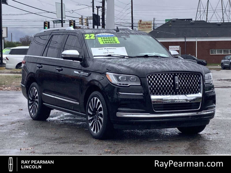 2022 Lincoln Navigator Black Label