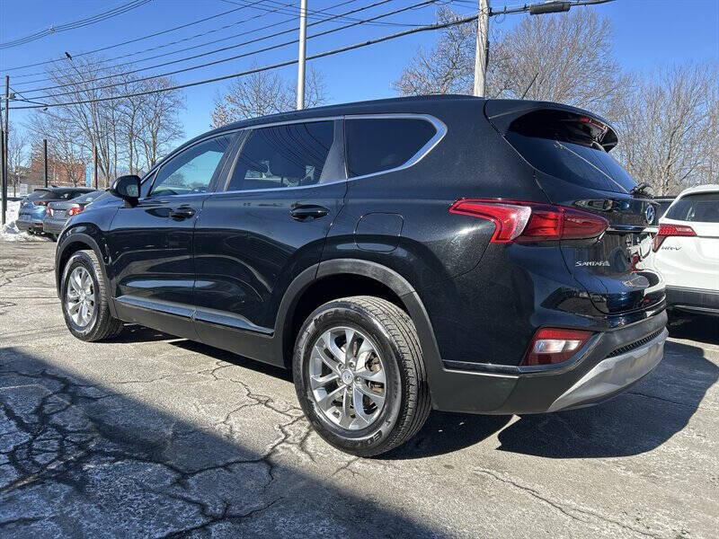 2019 Hyundai Santa Fe SE 2.4L