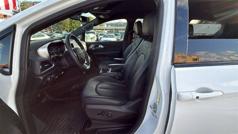 2018 Chrysler Pacifica Touring L Plus