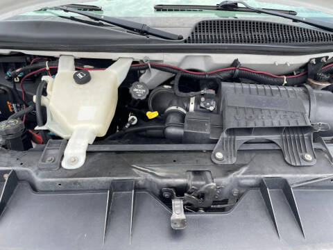 2017 Chevrolet Express 2500