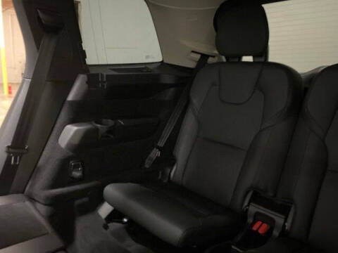 2024 Volvo XC90 Recharge T8 Plus Bright Theme 7P