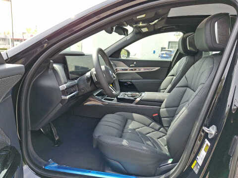 2025 BMW i7 eDrive50