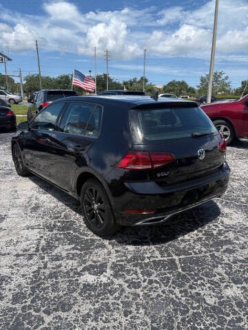 2021 Volkswagen Golf TSI