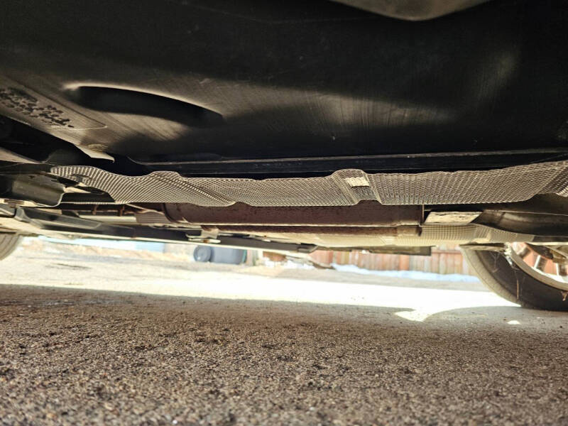 2005 Ford Thunderbird Deluxe