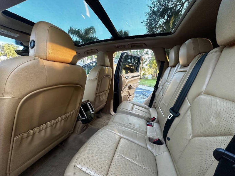 2013 Porsche Cayenne