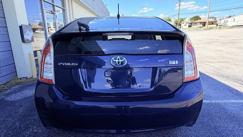 2015 Toyota Prius Two