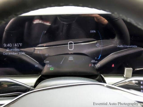 2025 Cadillac LYRIQ Luxury 1