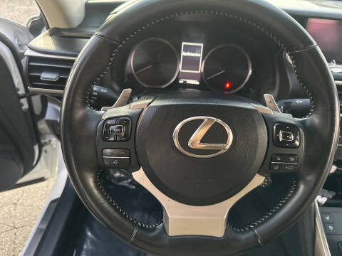 2018 Lexus IS 300