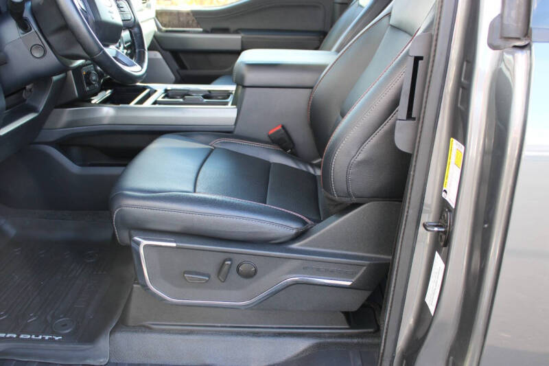 2023 Ford F-350 Super Duty Lariat