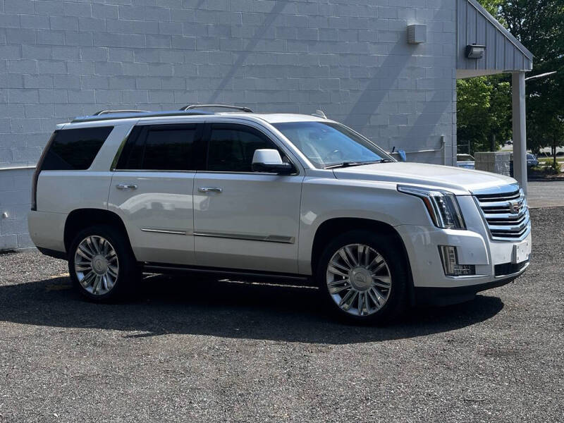 2020 Cadillac Escalade Platinum