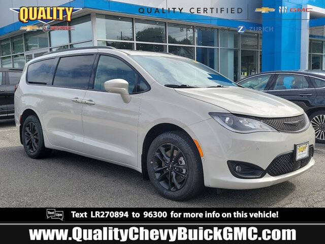 2020 Chrysler Pacifica for sale at Quality Chevrolet Buick GMC of Englewood in Englewood NJ