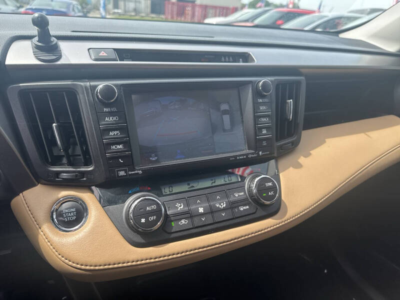 2017 Toyota RAV4 Limited