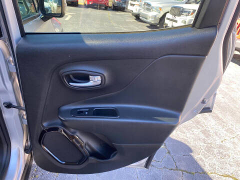 2017 Jeep Renegade Altitude