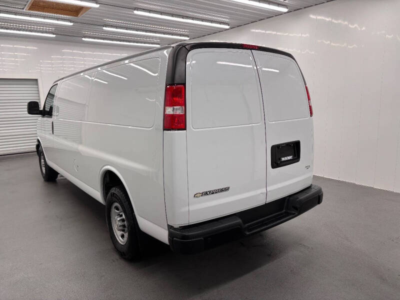 2020 Chevrolet Express 3500