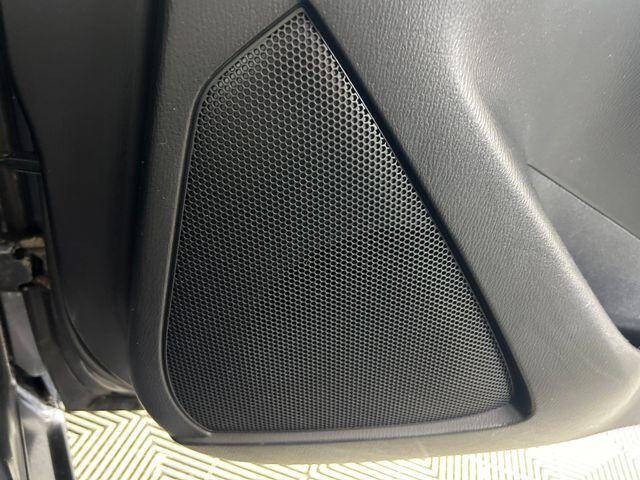 2019 Toyota Yaris XLE