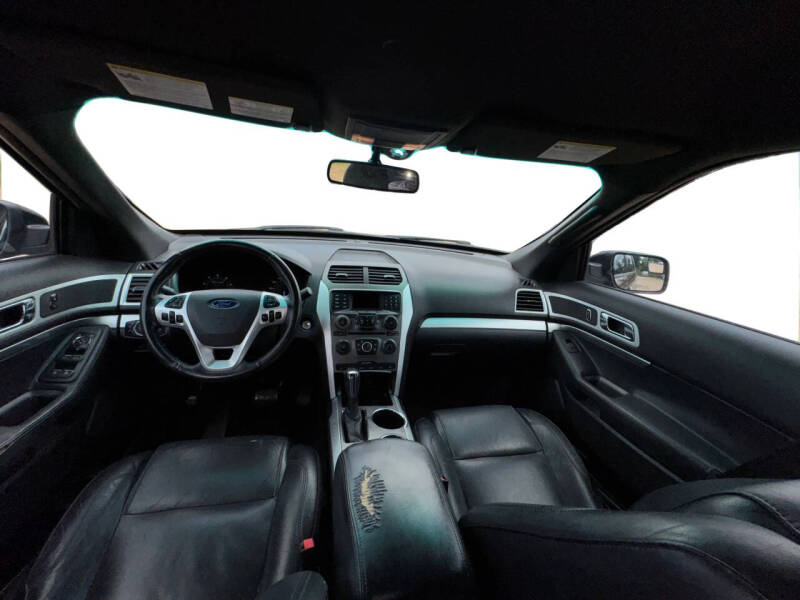 2012 Ford Explorer XLT