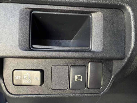 2018 Toyota Tacoma SR5 V6