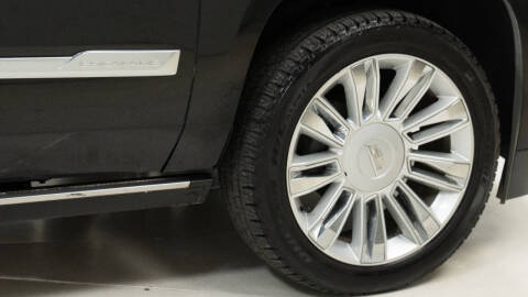 2019 Cadillac Escalade ESV Platinum