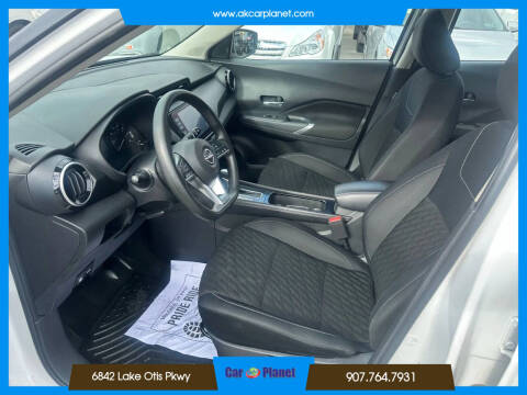 2022 Nissan Kicks SV