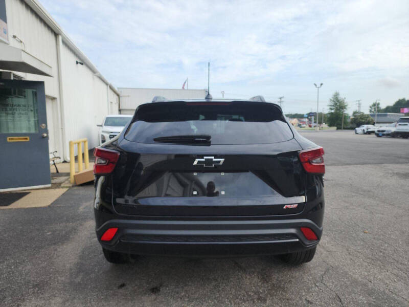 2025 Chevrolet Trax RS