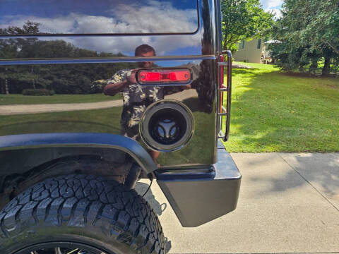 2003 HUMMER H2 Lux Series