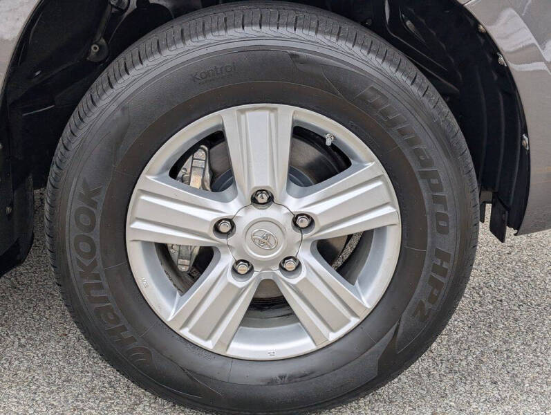 2013 Toyota Land Cruiser