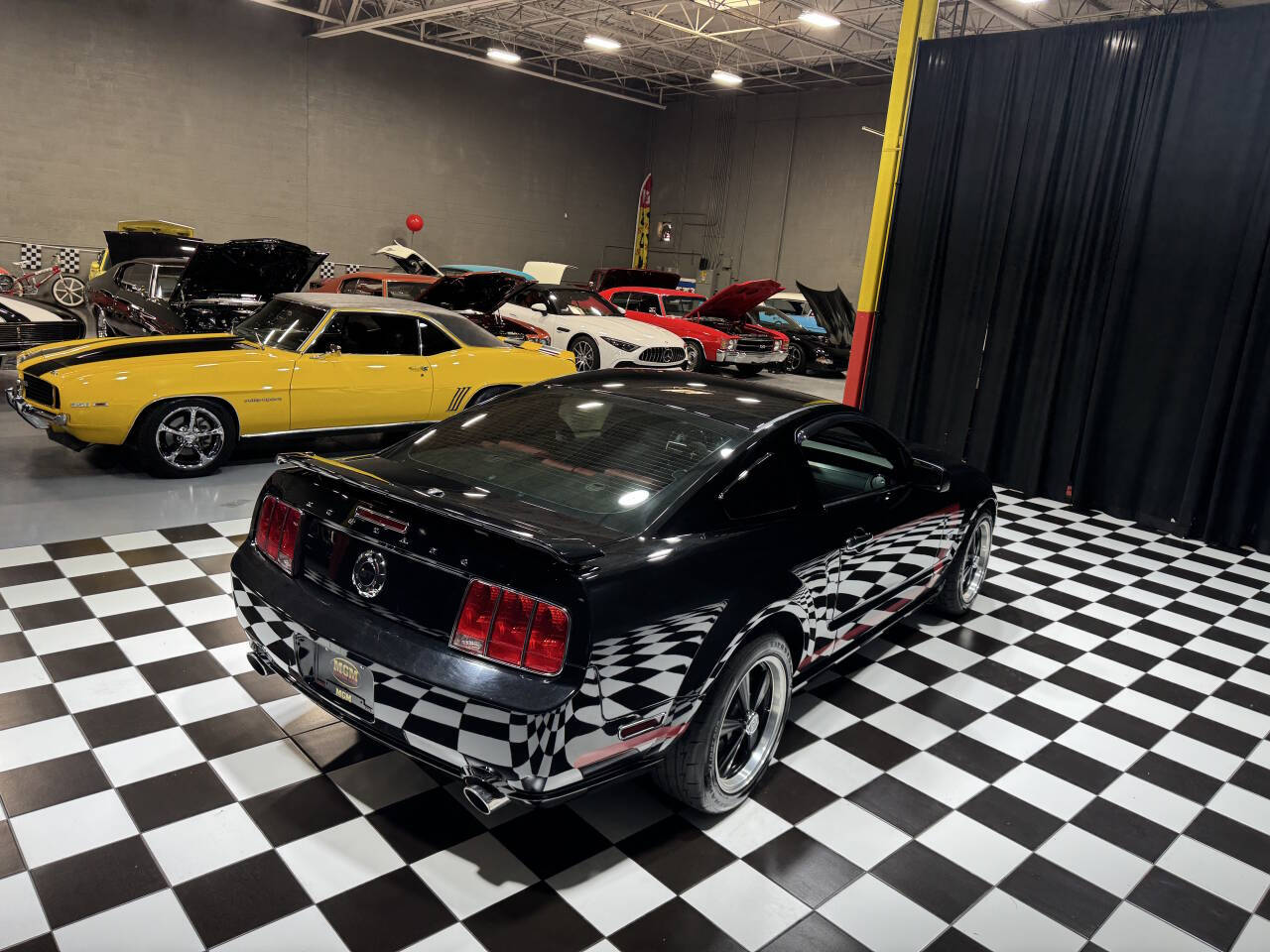 2008 Ford Mustang 18