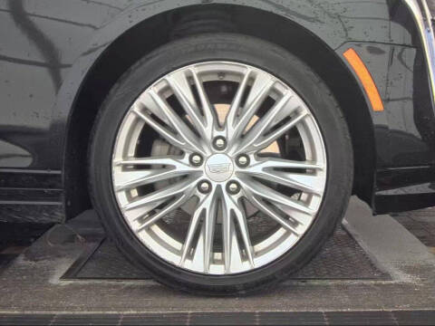 2023 Cadillac CT4 Premium Luxury