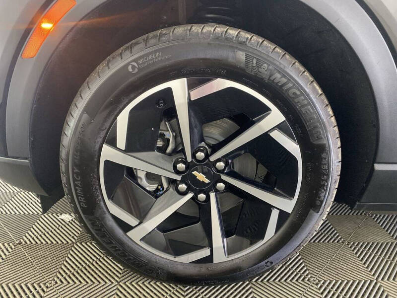 2025 Chevrolet Equinox EV LT 1