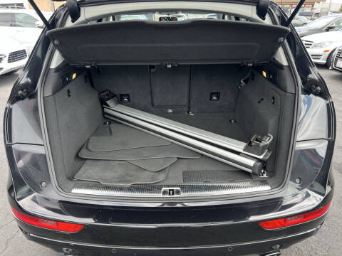 2013 Audi Q5 Hybrid 2.0T quattro Prestige