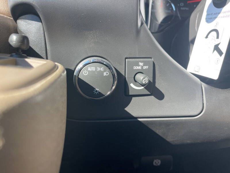 2025 Chevrolet Express 2500