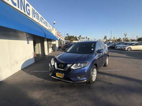 2018 Nissan Rogue S