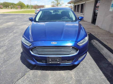 2013 Ford Fusion SE