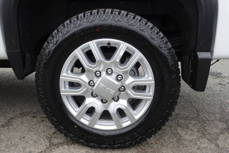 2024 GMC Sierra 2500HD Pro