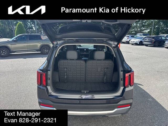 2025 Kia Sorento SX