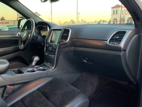 2017 Jeep Grand Cherokee Altitude