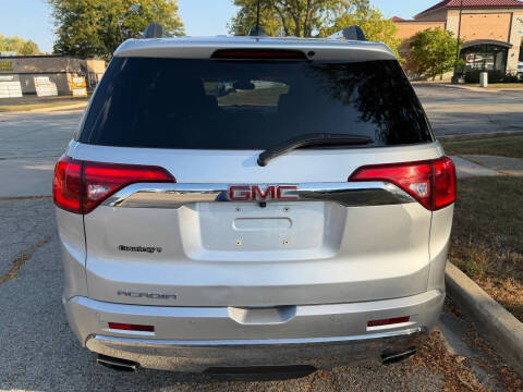 2017 GMC Acadia Denali