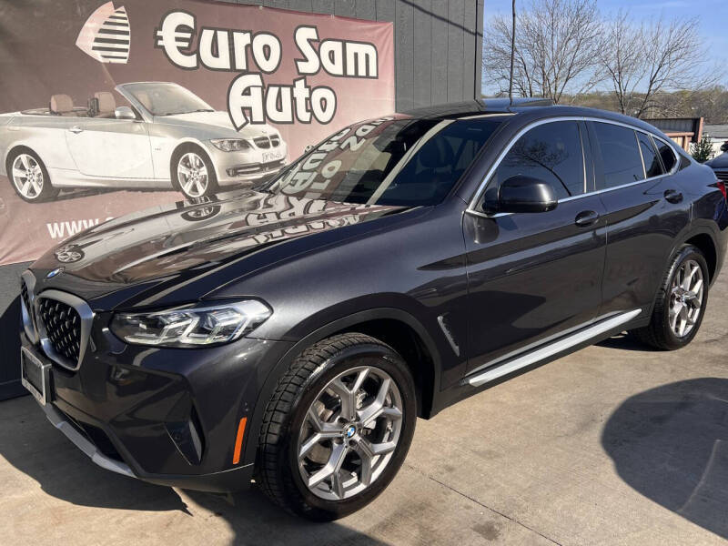 2022 BMW X4 30i's photo