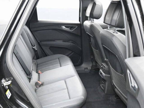 2023 Audi Q4 e-tron quattro Premium 50