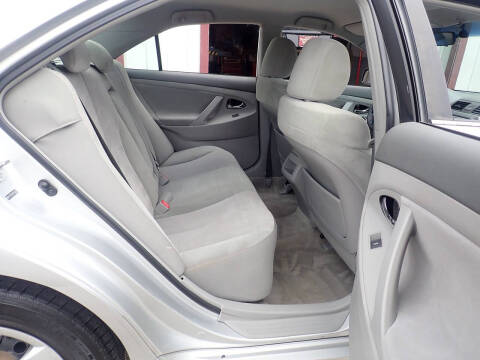 2010 Toyota Camry LE