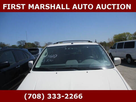 2008 Chrysler Town and Country for sale at First Marshall Auto Auction in Harvey IL