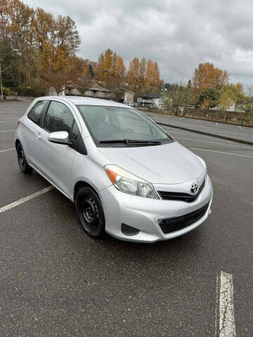 2014 Toyota Yaris 3-Door L Fleet