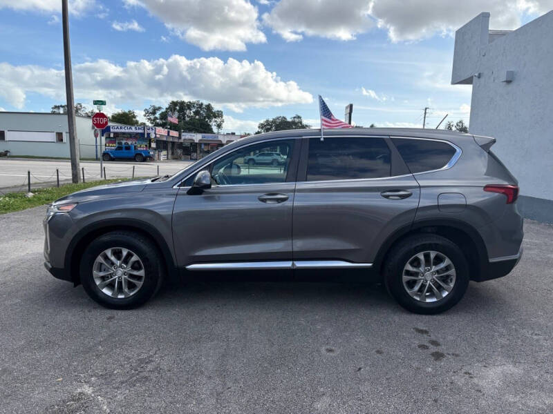 2019 Hyundai Santa Fe SE 2.4L