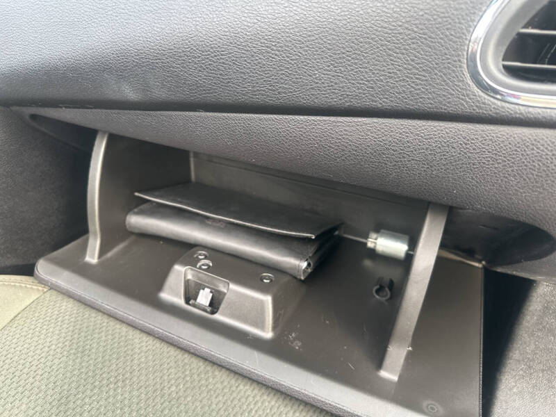 2011 Chrysler 200 Touring