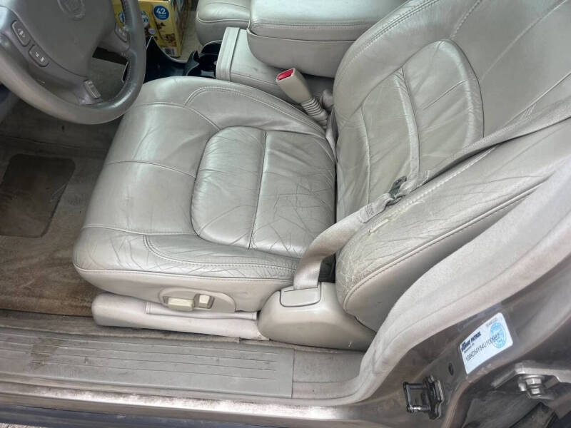 2004 Cadillac DeVille