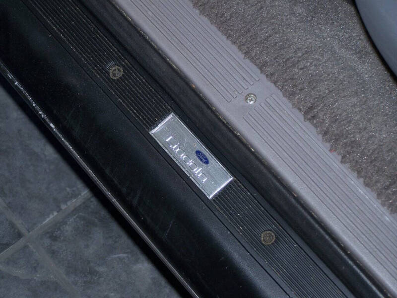 1988 Lincoln Town Car Signature