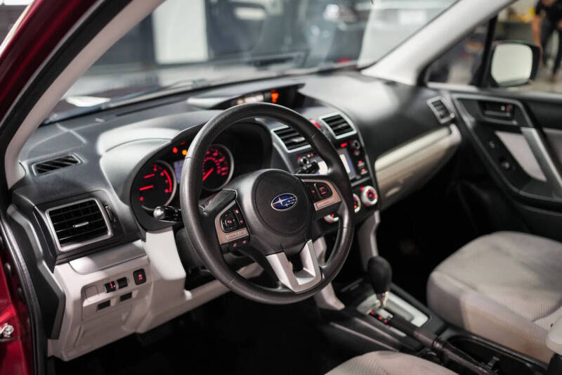 2017 Subaru Forester 2.5i