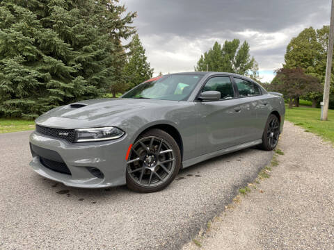 2017 Dodge Charger for sale at BELOW BOOK AUTO SALES in Idaho Falls ID