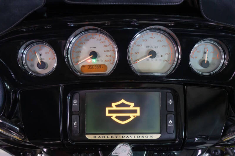 2014 Harley-Davidson Street Glide Special
