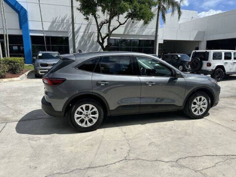 2025 Ford Escape Active